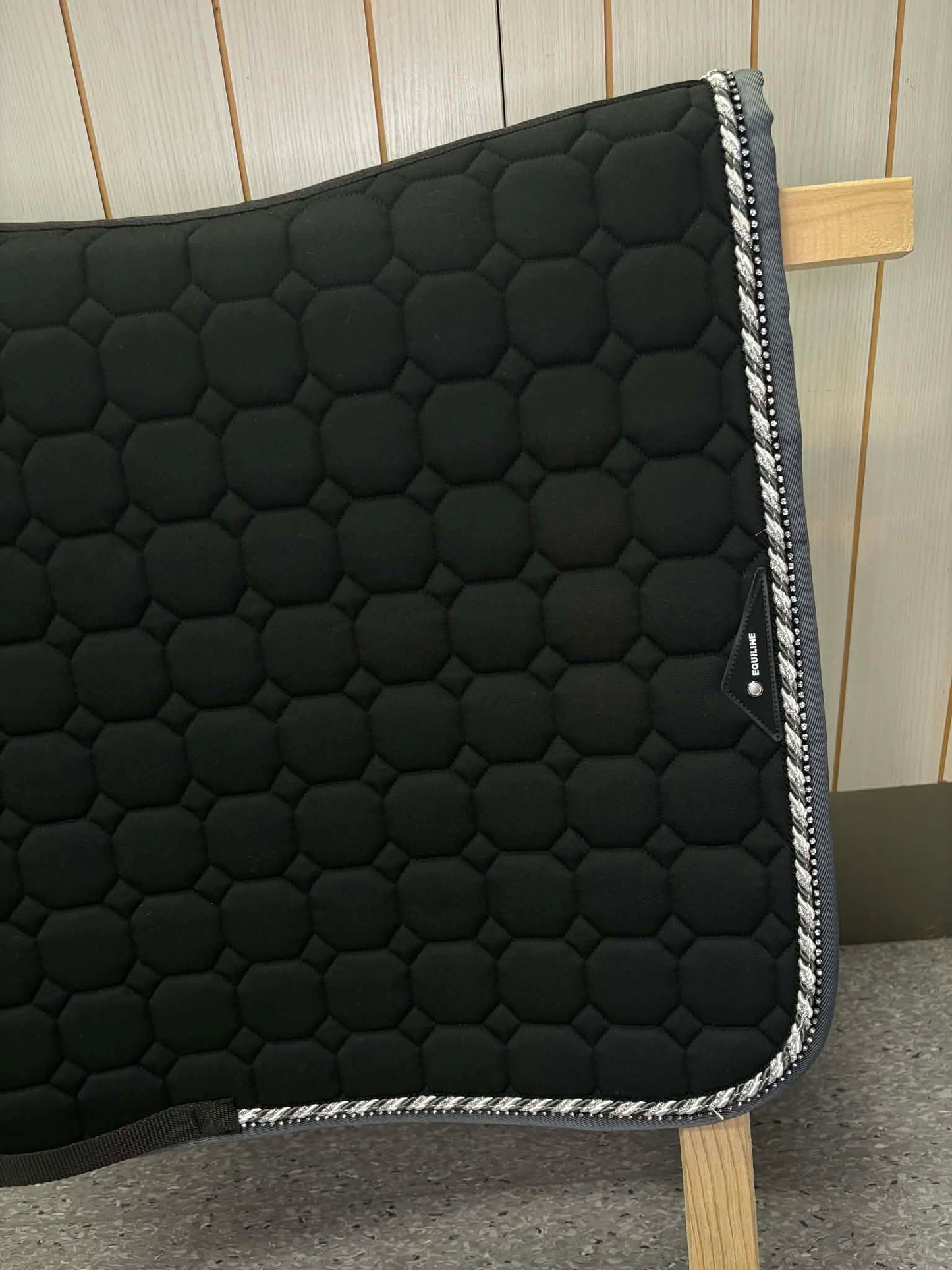 Equiline Octagon Dressyrschabrak