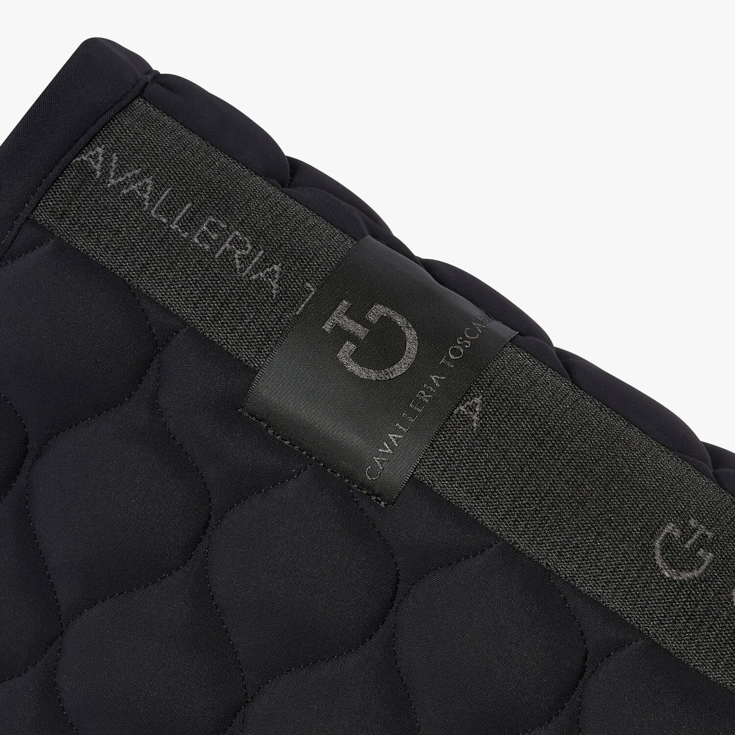 Cavalleria Toscana Circular Quilting Hoppschabrak