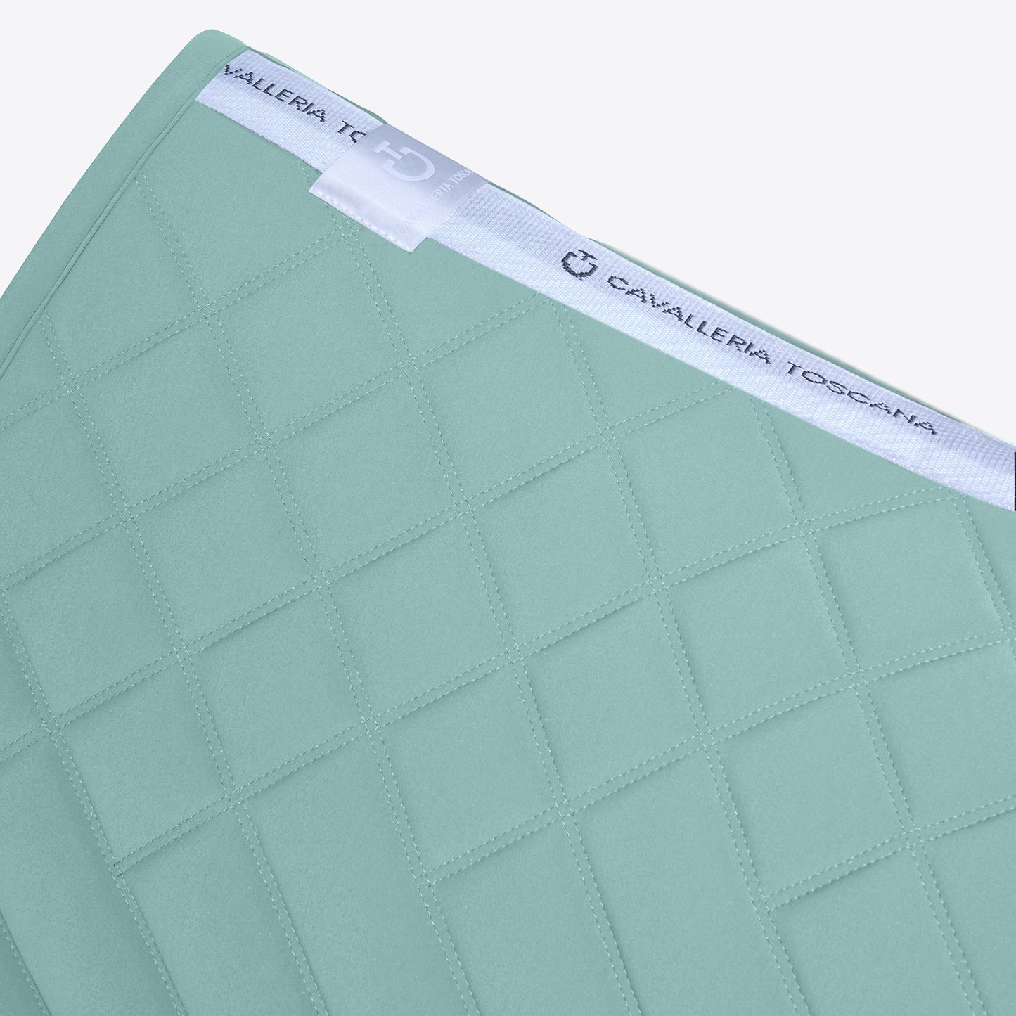 Cavalleria Toscana Diamond and Line Quilting Hoppschabrak