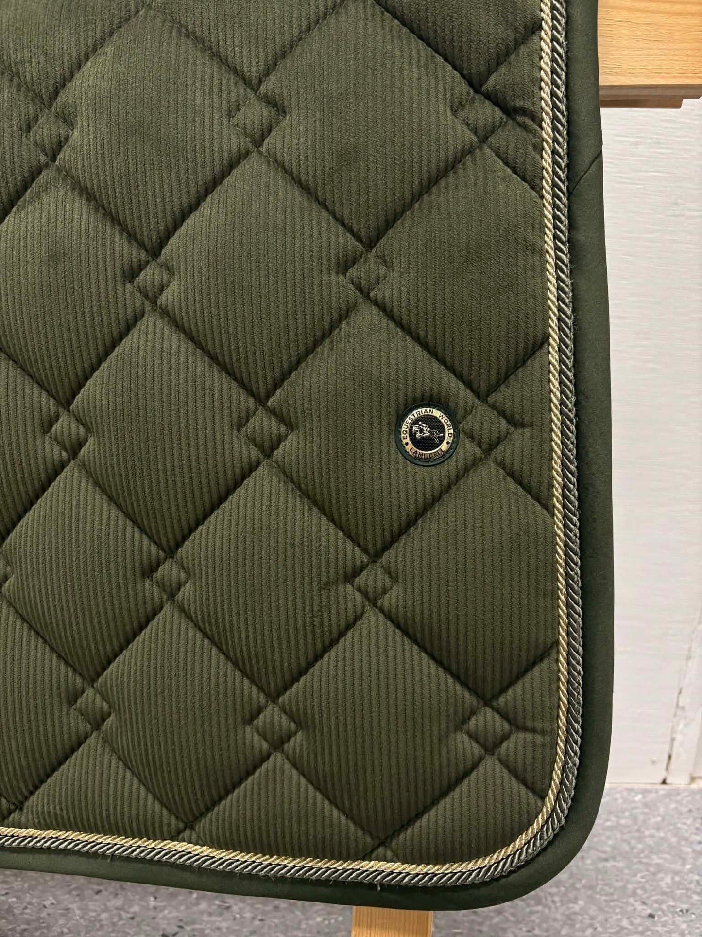 Lami-Cell Luxor Hoppschabrak