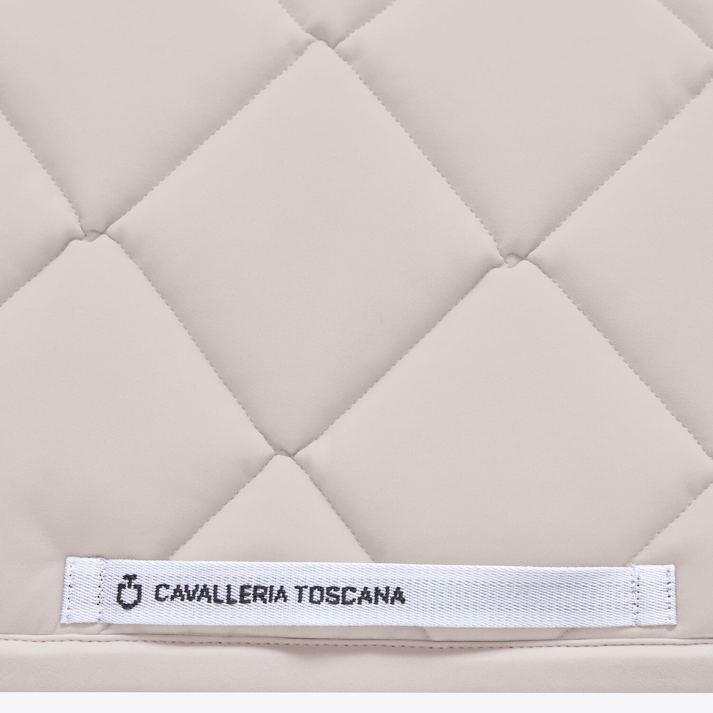 Cavalleria Toscana Diamond and Line Quilting Hoppschabrak