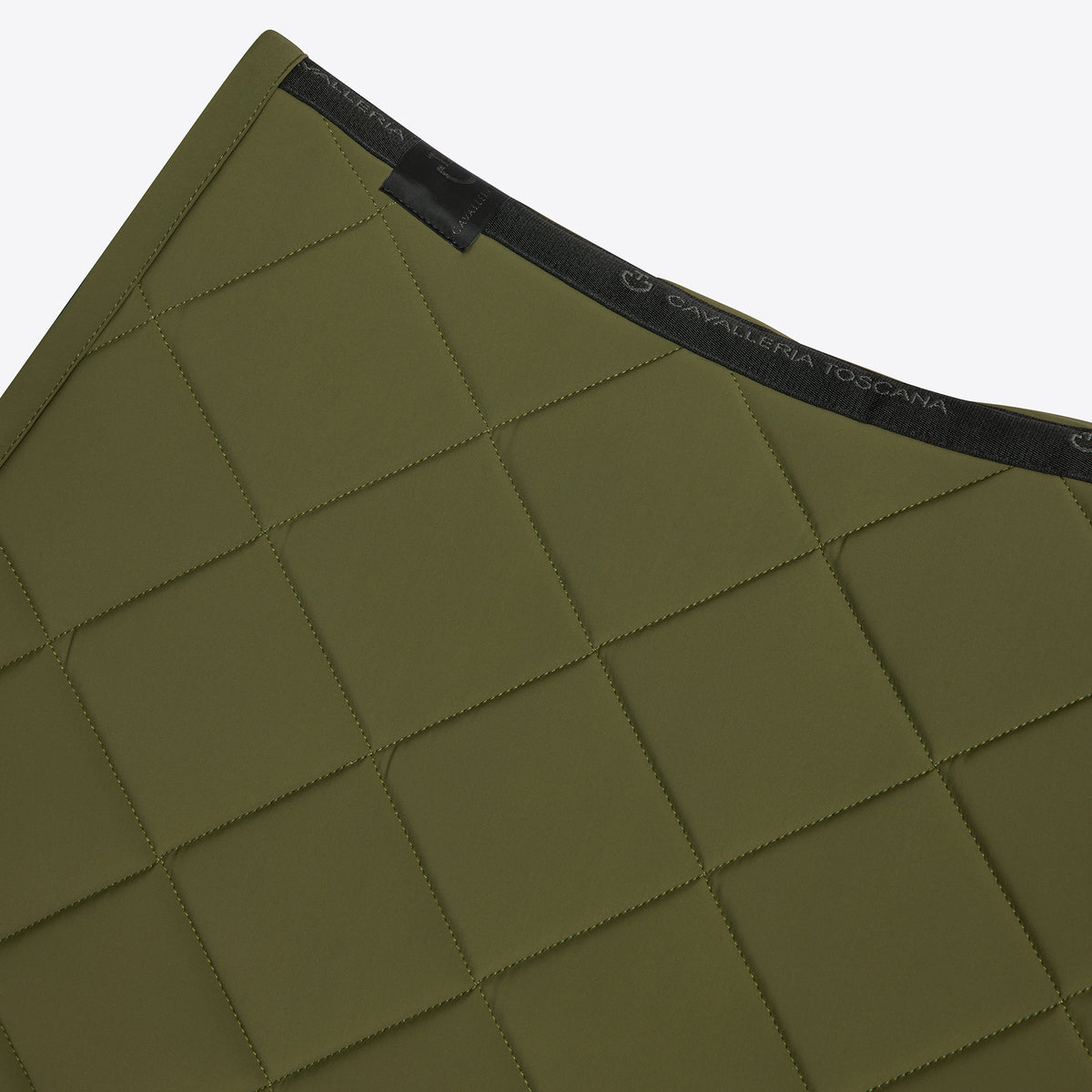 Cavalleria Toscana Diamond and Line Quilting Hoppschabrak