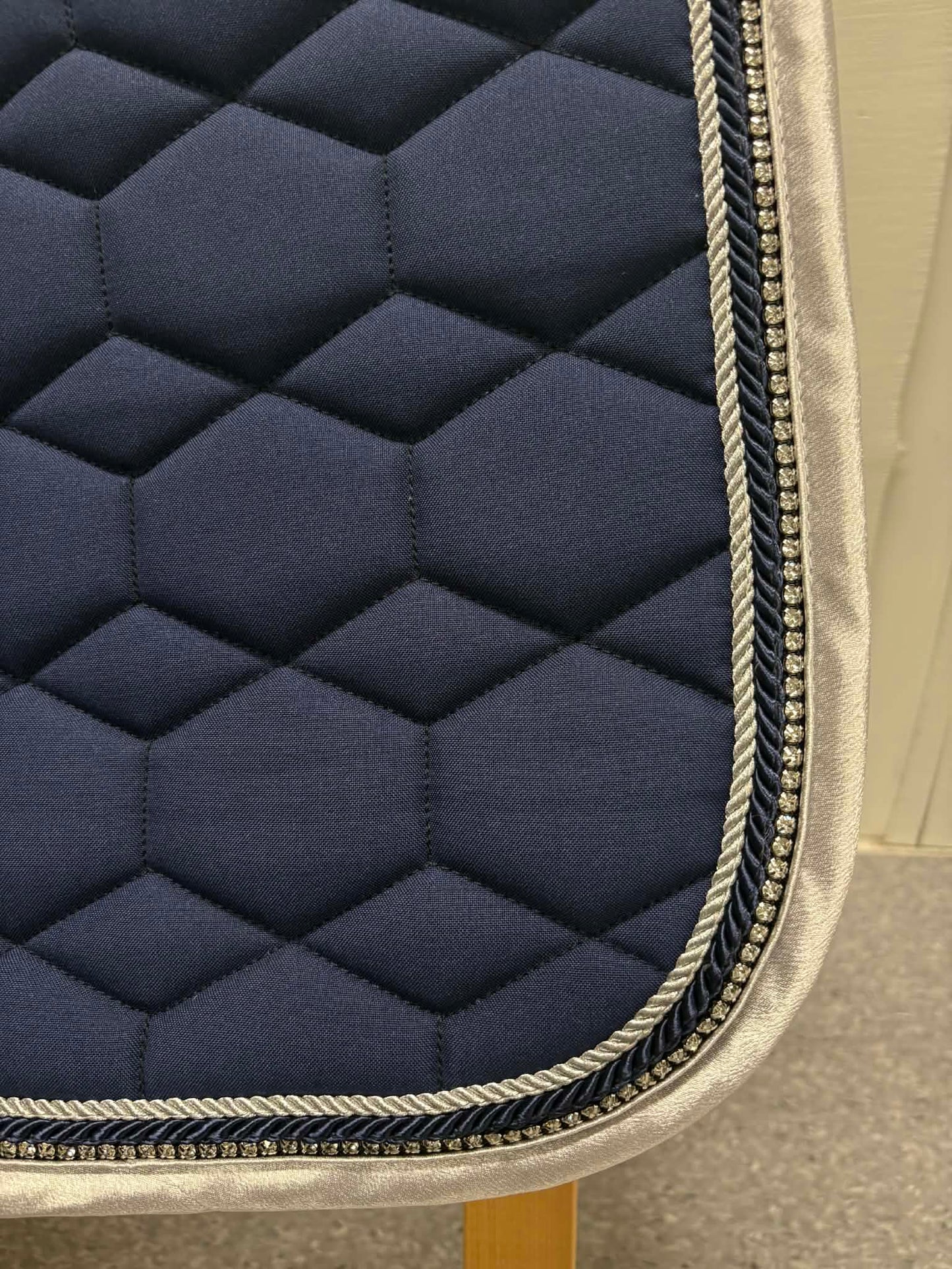 HKM Crystal Fashion Hoppschabrak